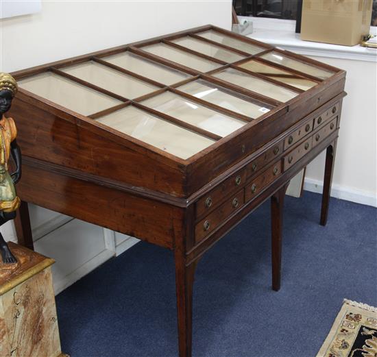 A George III mahogany display table, W.4ft 7in. D.2ft 7in. H.3ft 3in.